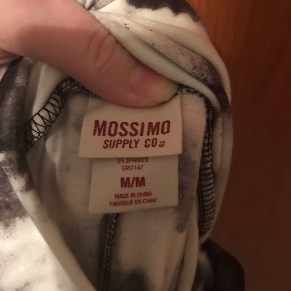 Gray/black/white skirt - Picture 3 of 5